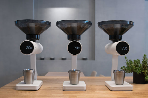 ORION mini Bean Doser Matte White - Acaia