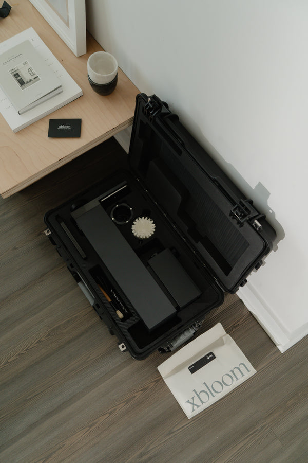 Studio Midnight Black - xBloom